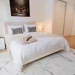 Luxe By Atlantic *